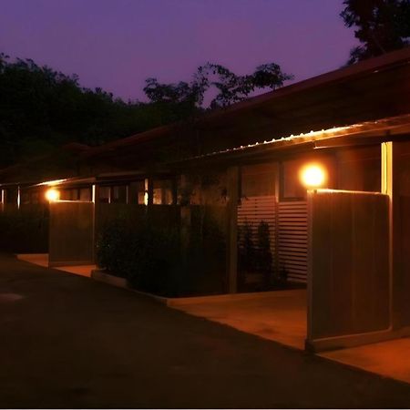 Secret Garden Trang Resort Exterior foto
