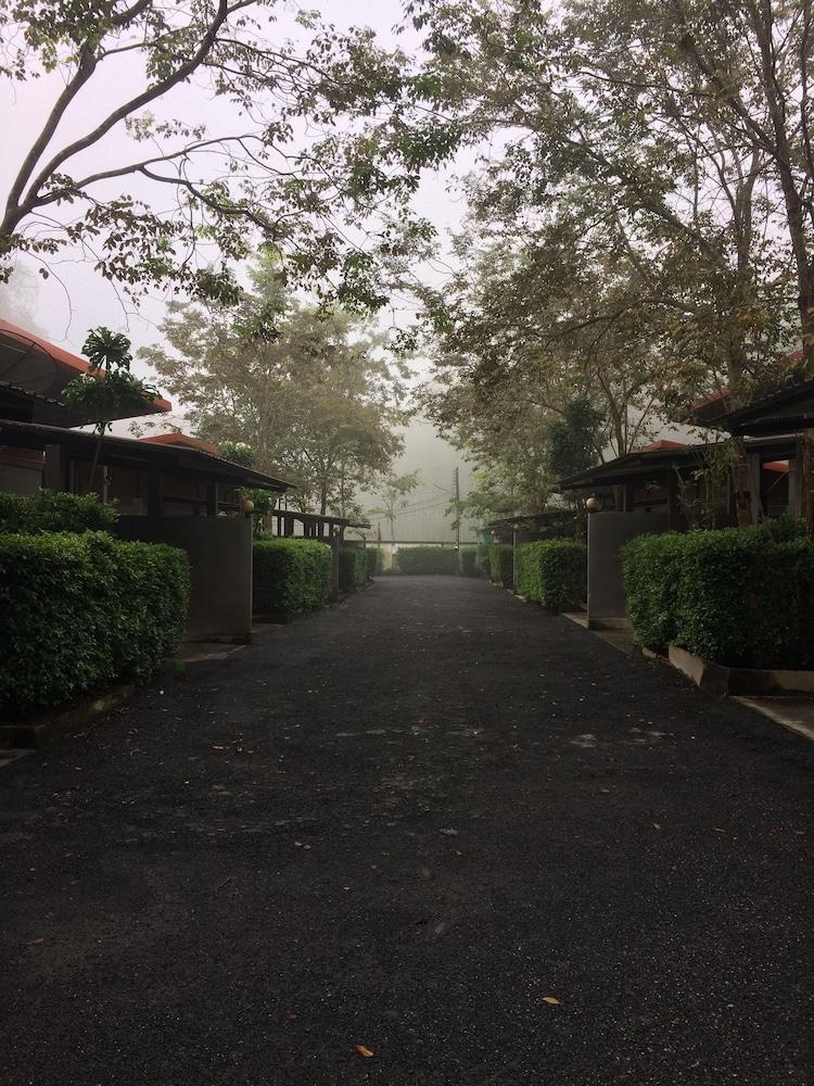 Secret Garden Trang Resort Exterior foto